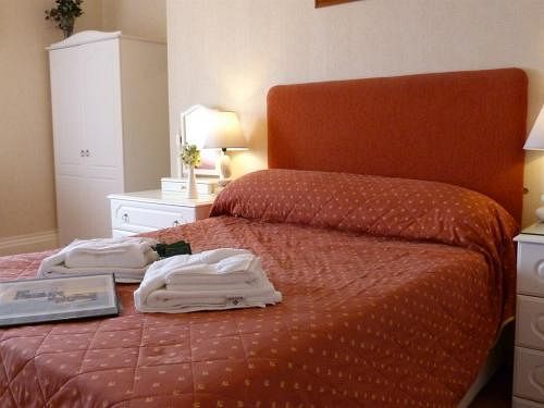 Catania Hotel Scarborough Exterior photo